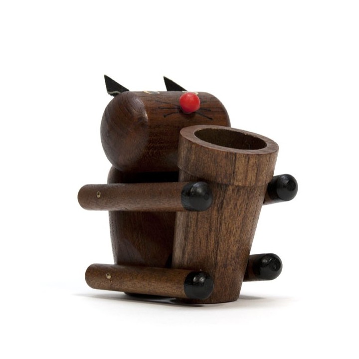 Small Scandinavian wooden figurine 'Cat' - Retro Studio
