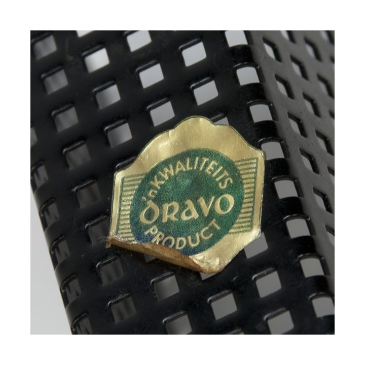 Zwart geperforeerd metalen brievenhouder - Retro Studio