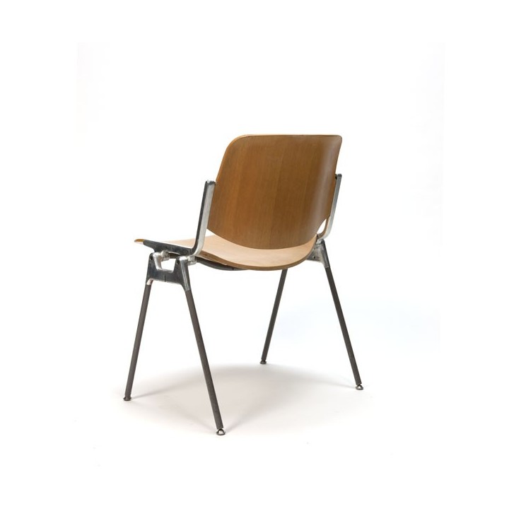 Beech Castelli chair - Retro Studio