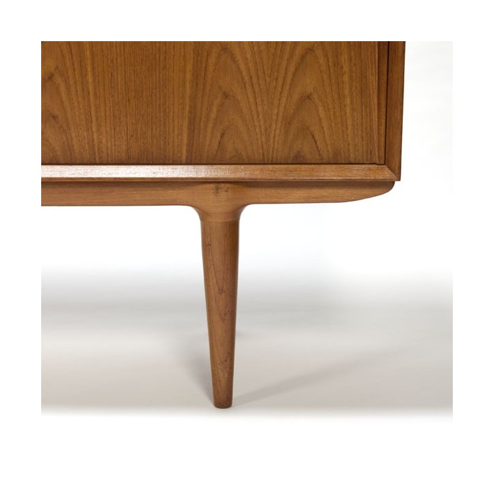 Omann Jun's Møbelfabrik low sideboard vintage - Retro Studio