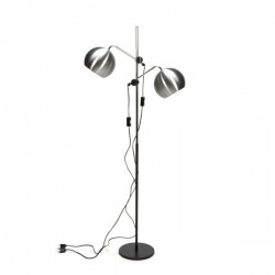 Standing flop lamp with aluminium balls