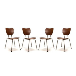Set an 4 Deense stapelstoelen met teak - Retro Studio