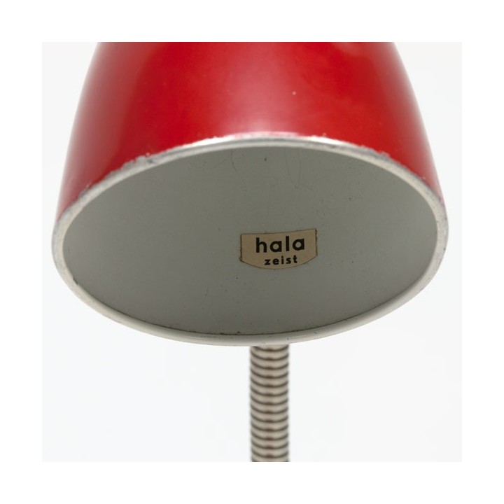 Red desk lamp by Hala Zeist - Retro Studio