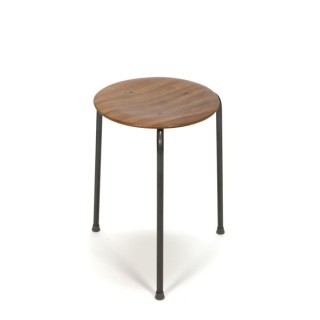 Kruk in de stijl van Arne Jacobsen - Retro Studio