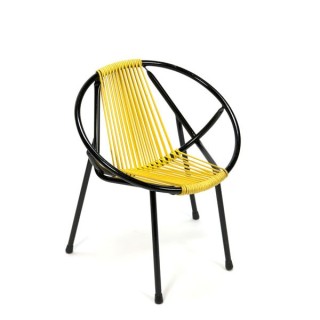 Child's chair by Roh - Retro Studio