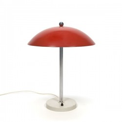 Red table lamp by W.H. Gispen