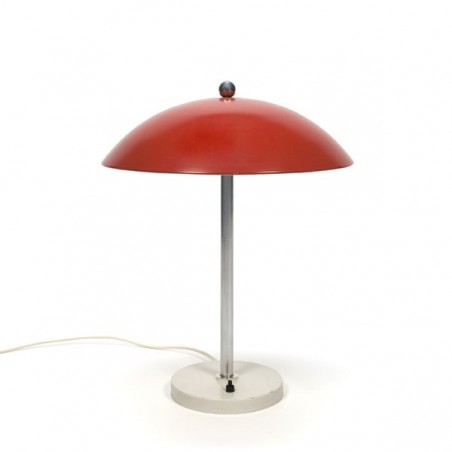 Rode tafellamp van W.H. Gispen
