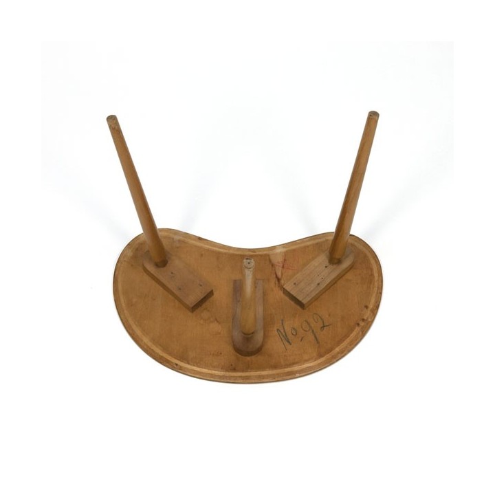 Small side table in beech - Retro Studio