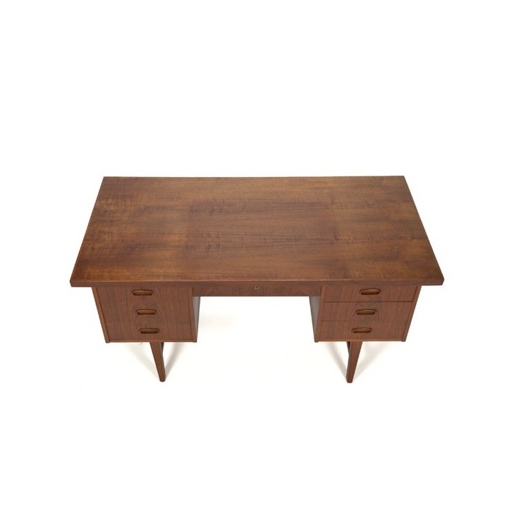 Large Danish desk in teak - Retro Studio