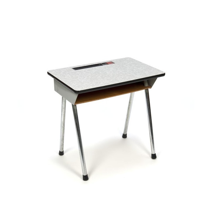 Industrial children's desk on chrome base - Retro Studio