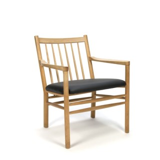 Danish easy chair in beech wood