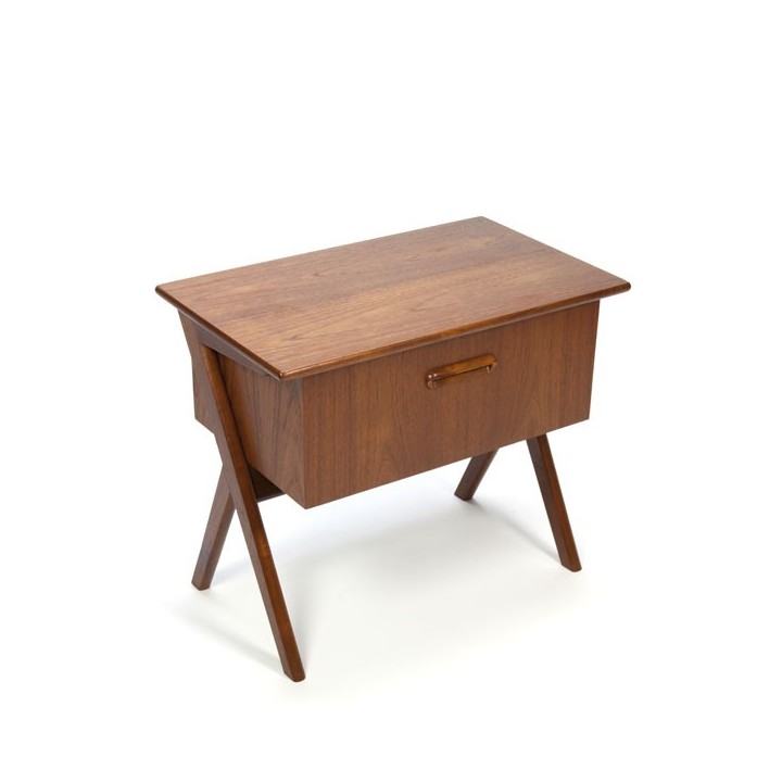 Small cabinet with large drawer in teak - Retro Studio