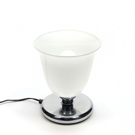 Italiaanse tafellamp met wit glazen kap