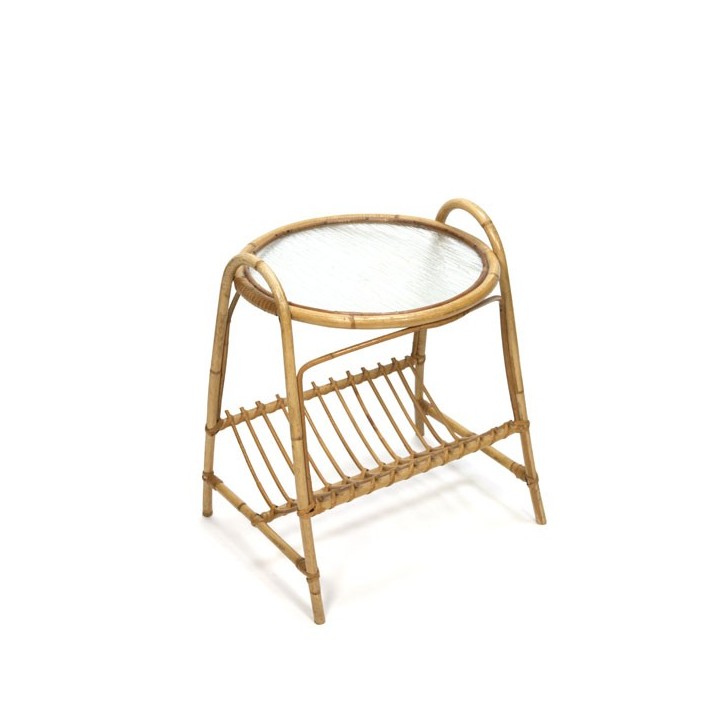 Wicker side table with newspaper rack - Retro Studio