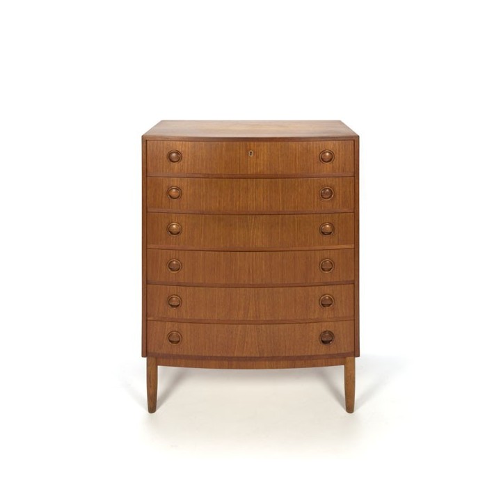 Danish chest of drawers with round front - Retro Studio