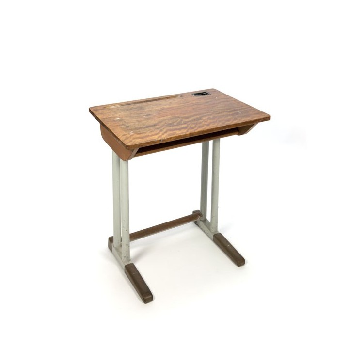 Industrial school desk - Retro Studio