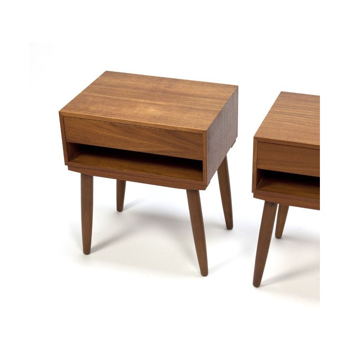 Set van twee nachtkastjes in teak - Retro Studio