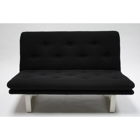 Artifort sofa by Kho Liang Ie