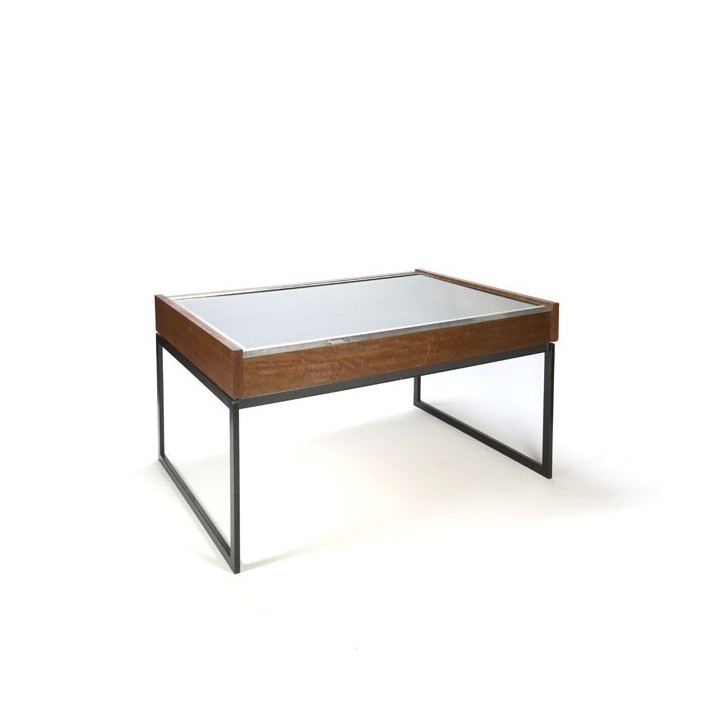 Grote vintage vitrine tafel in teak en chroom - Retro Studio