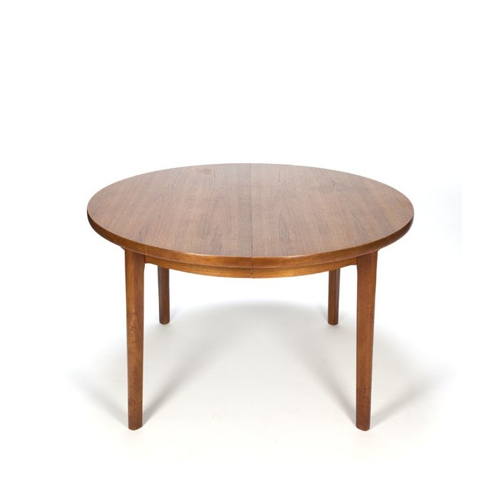 Large Danish oval dining table with 2 leaves in teak -