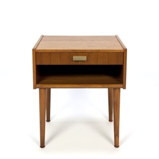 Klein teakhouten kastje - Retro Studio