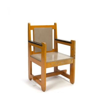 Houten kinderstoel jaren 30