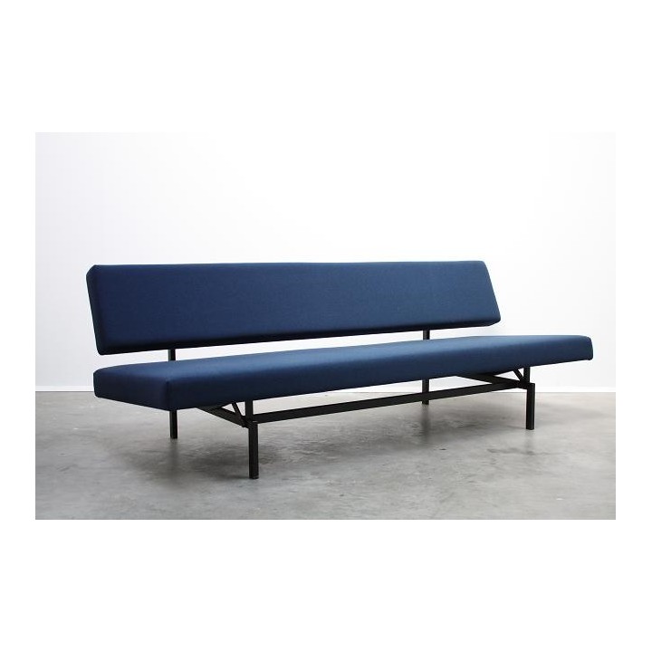 Design sleeping bench Gispen