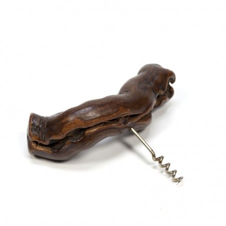 Corkscrew from a grapevine