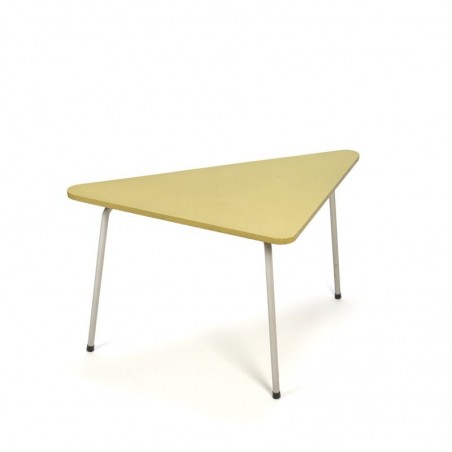 Fifties triangle table green