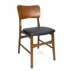Teak chair with wide backrest