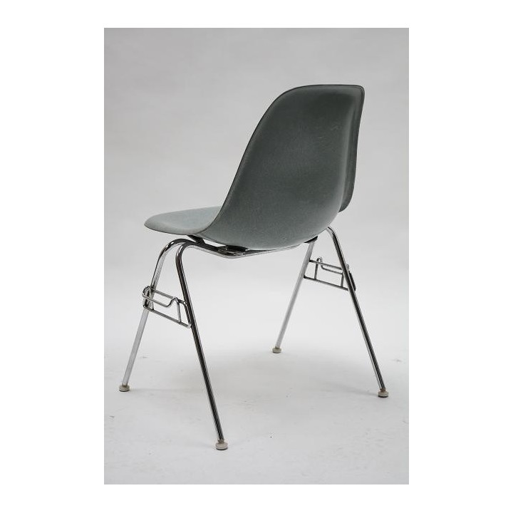 Eames DSS chair in grey - Retro Studio