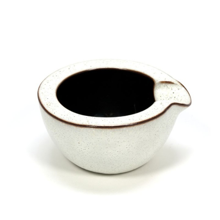 Kleine asbak van Ravelli