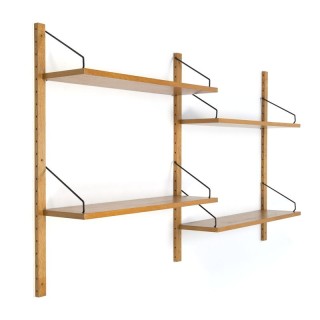 Oak wall system by Poul Cadovius