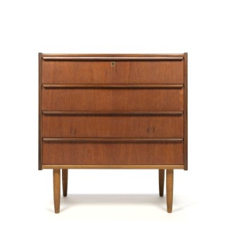 Danish vintage chest of drawers with 4 drawers
