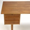 Vintage Deens bureau in teakhout