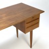 Vintage Deens bureau in teakhout