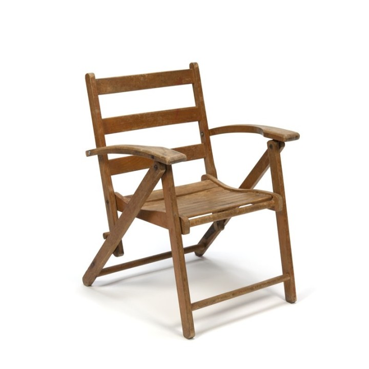 Vintage folding chair for children