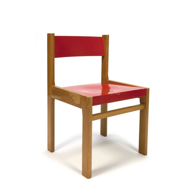 Vintage kinderset tafel en stoeltjes uit de zestiger jaren