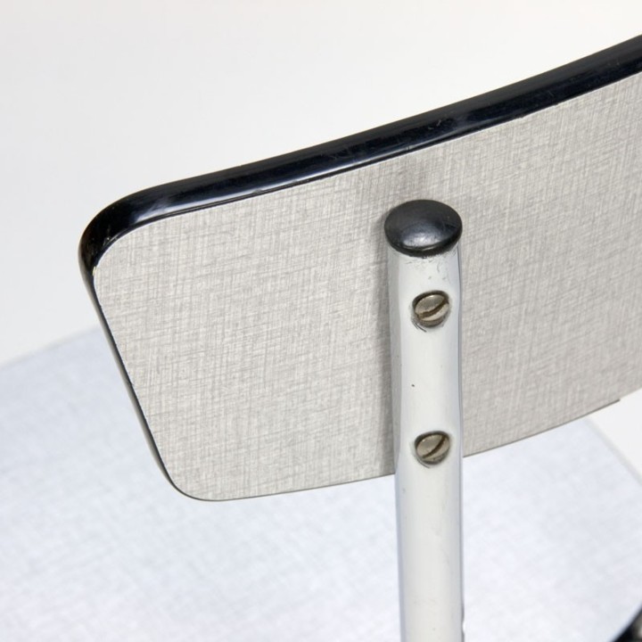 Partij vintage jaren vijftig/ zestig keukenstoelen