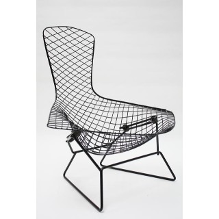 Bird chair by Harry Bertoia - Retro Studio