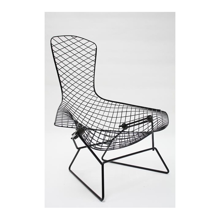 Bird chair by Harry Bertoia - Retro Studio