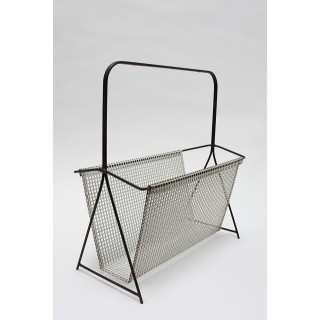 Metal magazine holder