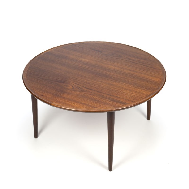 Vintage Round Danish Teak Coffee Table, Vintage Round Wood Coffee Table