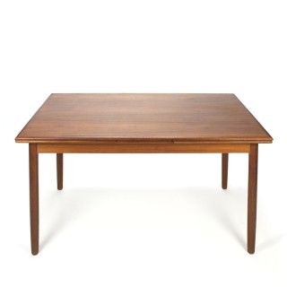 Vintage Scandinavische teakhouten eettafel