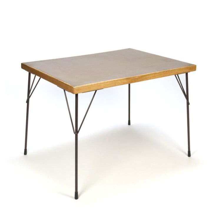 Wim Rietveld Gispen eettafel model 3705