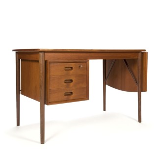 Vintage teak Deens bureau met verlengbaar blad