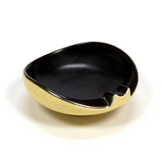 Vintage faience pottery ashtray of Gouda