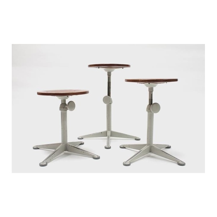 Friso Kramer stool
