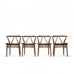 Vintage Henning Kjaernulf set dining chairs model 255