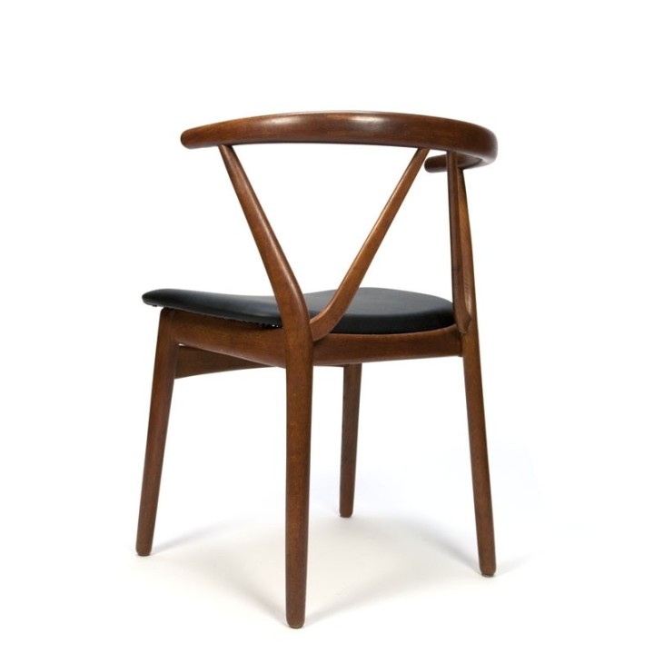 Vintage Henning Kjaernulf set eettafel stoelen model 255